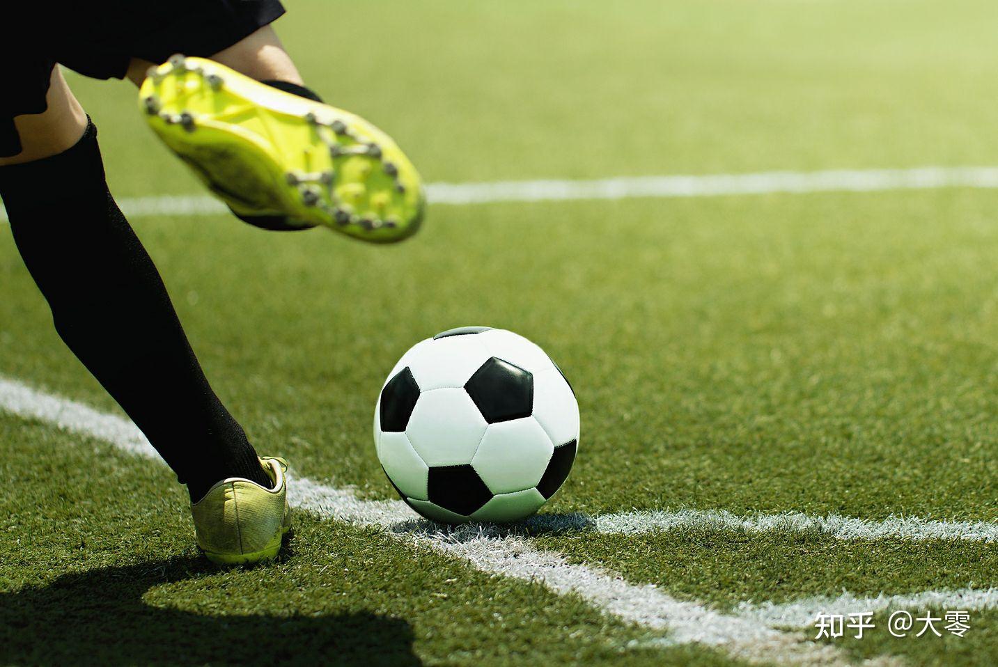 埃姆雷·詹：我们会在德甲和欧冠全力以赴，尽管德国杯止步令人失望（埃姆雷·詹：虽遗憾止步德国杯，德甲和欧冠我们将全力冲刺）