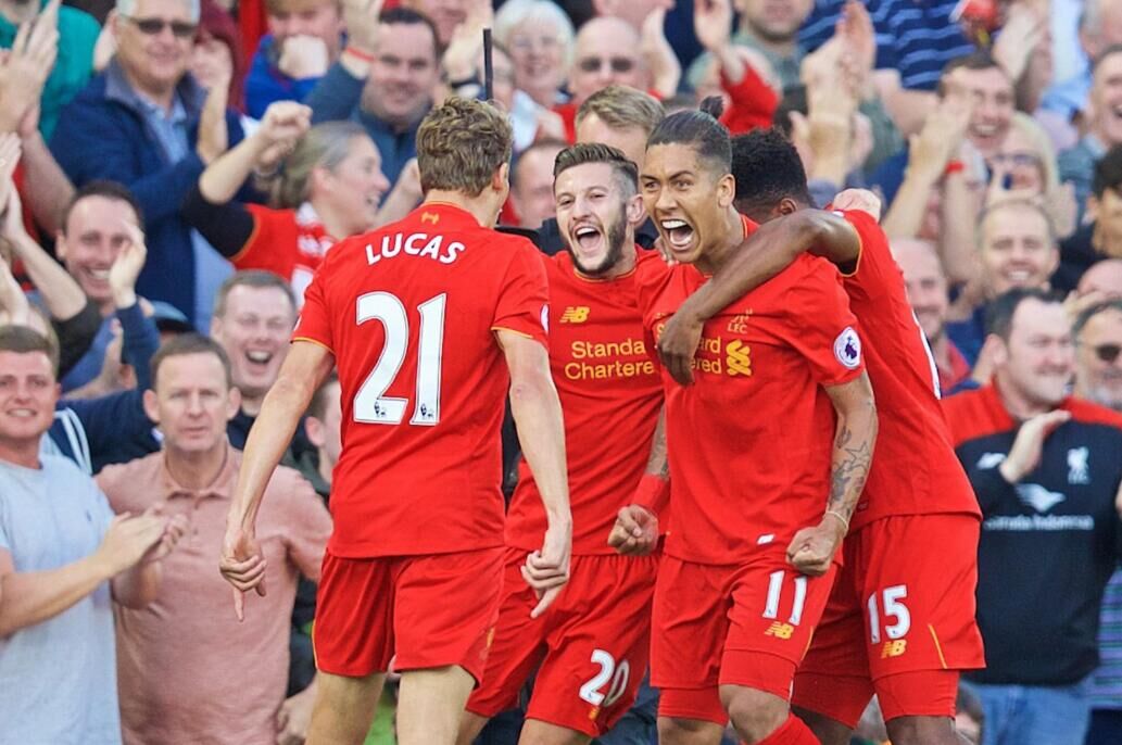 【巴萨】——拉菲尼亚的妻子（巴萨球员拉菲尼亚之妻）