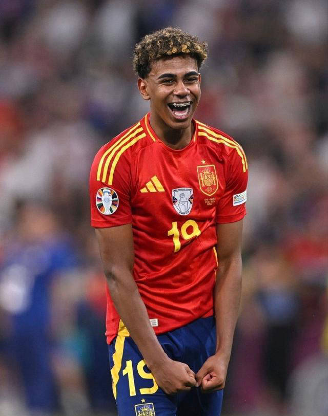 被压着打 80 分钟，却赢了（被动80分钟，依然赢了）