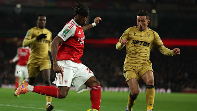 中超赛程更新：关注榜首积分变化,（中超赛程最新：聚焦榜首积分起伏）