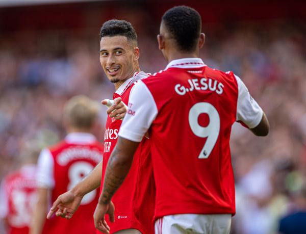 半场战报：阿贾克斯0-0加拉塔萨雷，双方破门乏术（半场速报：阿贾克斯0-0加拉塔萨雷，互交白卷）