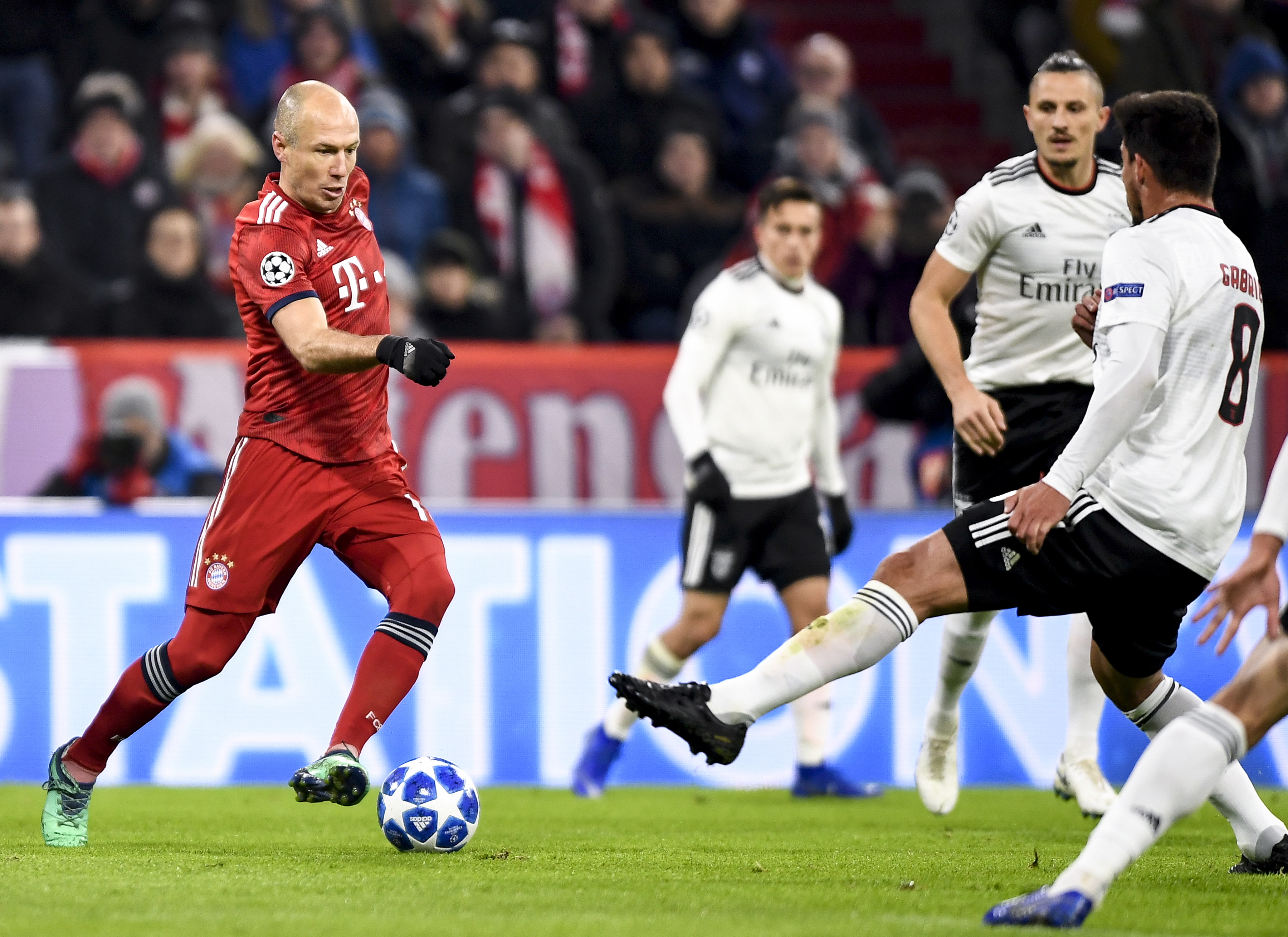 李国旭：全队身体情况良好，在队里的球员都能参加比赛（李国旭：全队健康良好，阵中球员均可出战）