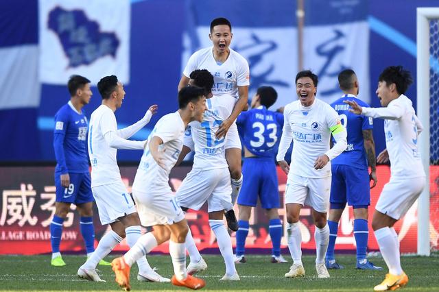 伤病潮又来了，球迷心碎（伤病潮再袭，球迷心碎不已）