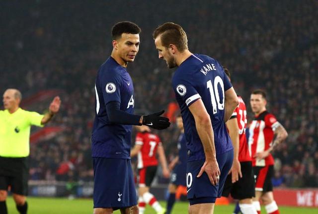 单节41分+21-0攻击波！库里31分带队血洗爵士，勇士终结三连败重返西部前八（单节爆砍41分+21-0高潮！库里31分率勇士狂胜爵士，终止三连败重返西部前八）