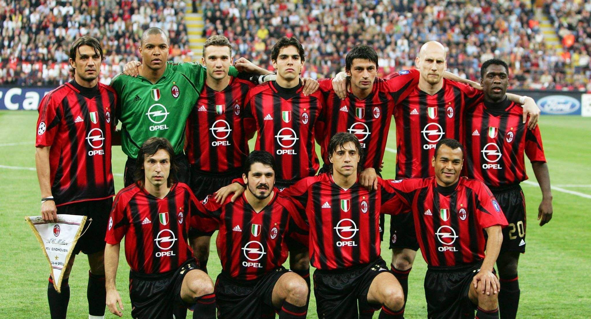 拉菲尼亚安慰弗里克？记者：输切尔西后弗里克感到精疲力竭（记者称：负于切尔西后弗里克疲惫不堪，拉菲尼亚上前安慰）