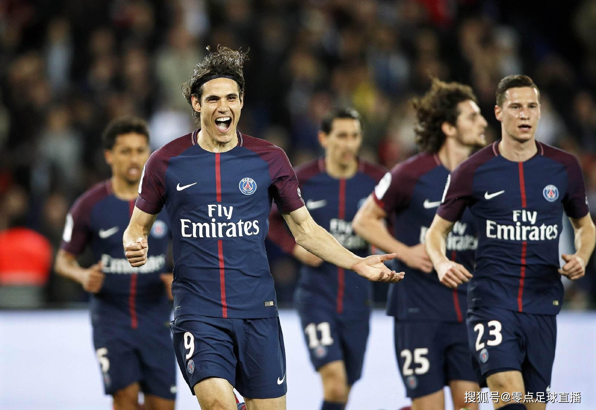 里德谈拜仁兴趣：队友会拿这事开玩笑，这不会分散我的注意力（里德回应拜仁传闻：队友常拿来开玩笑，但不影响我的专注）